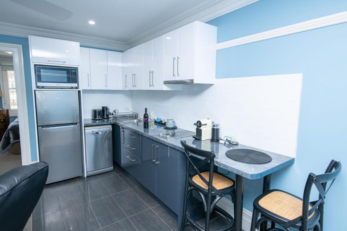 Blue Door 2 - Spacious Cbd * Orange